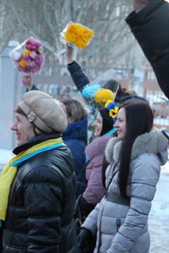 В Николаев из зоны АТО вернулись бойцы 79-й бригады, среди которых - защитники аэропорта Донецка - Copyright https://news.pn