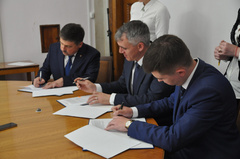 Выдача загранпаспортов и ID-карт: ЦПАУ Николаева подписал меморандум с миграционной службой - Copyright https://news.pn