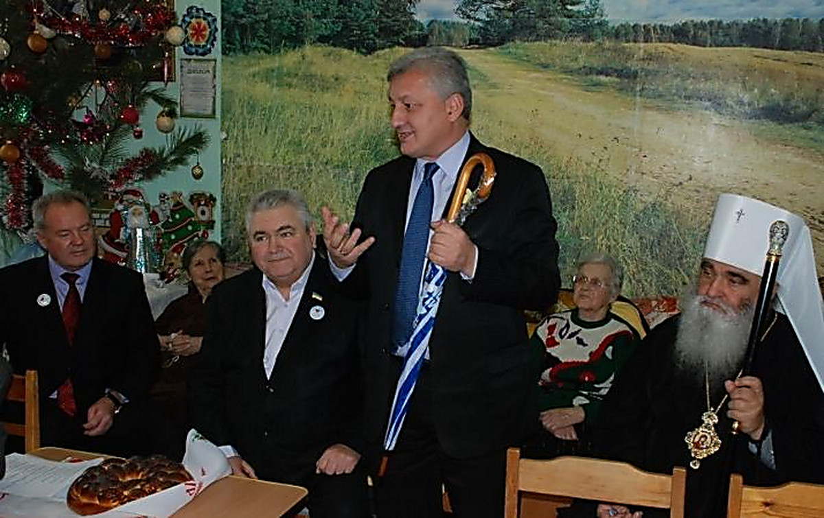 Подарки перед выборами Подарки перед выборами