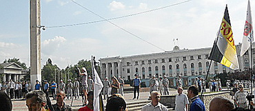 В Крыму прошли массовые акции «ряженых» русских активистов в поддержку Мешкова - Copyright https://news.pn