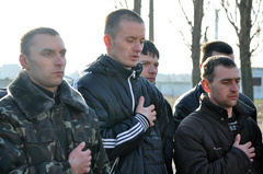 В Николаеве 50 военнообязанных в рамках четвертой волны мобилизации отправились служить в ВДВ - Copyright https://news.pn