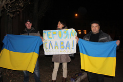Николаевцы встретили своих героев-морпехов, прибывших из зоны боевых действий ФОТОРЕПОРТАЖ - Copyright https://news.pn