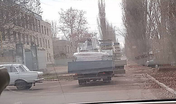 Спор за оконный завод в Николаеве: Праворадикалы из «Нацдружин» разбили микроавтобус охранной фирмы и избили ее представителя - Copyright https://news.pn