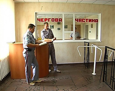 На Николаевщине окровавленная женщина ходила по селу с ножом в спине после того, как застала мужа в постели со своей сестрой - Copyright https://news.pn