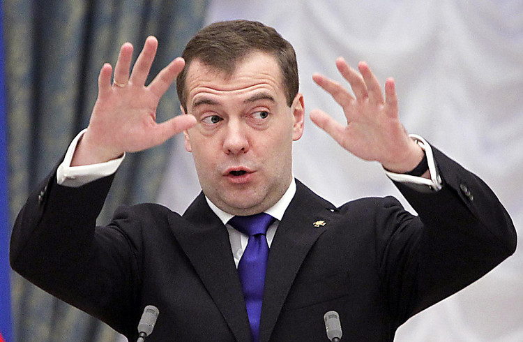 Что Медведев сказал неправильно? 