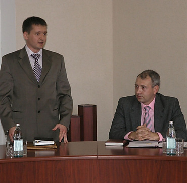 У Миколаєві керівник служби внутрішньої безпеки МВС України В. Слободянык представив нового начальника ОВБ УВД області - Copyright https://news.pn