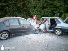 18 июня на трассе Скадовск-Каховка Херсонской области произошла жуткая авария, забравшая жизни двух взрослых и одного ребнка.
