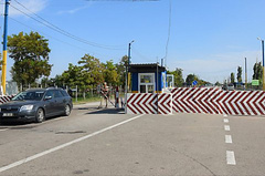 На админгранице оккупированного Крыма задержали украинца, который пытался попасть на полуостров по чужому паспорту.