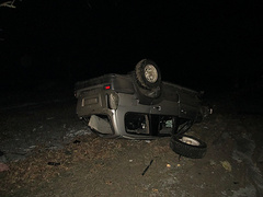 В Николаевской области в четверг, 8 января, произошло трагическое ДТП, в результате которого 36-летний водитель погиб, вылетев из машины на дерево.