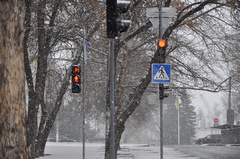 31 декабря в Николаеве заработали новые светофоры, которые накануне были установлены на потенциально опасных перекрестках города. По состоянию на 1 января они работают в штатном режиме