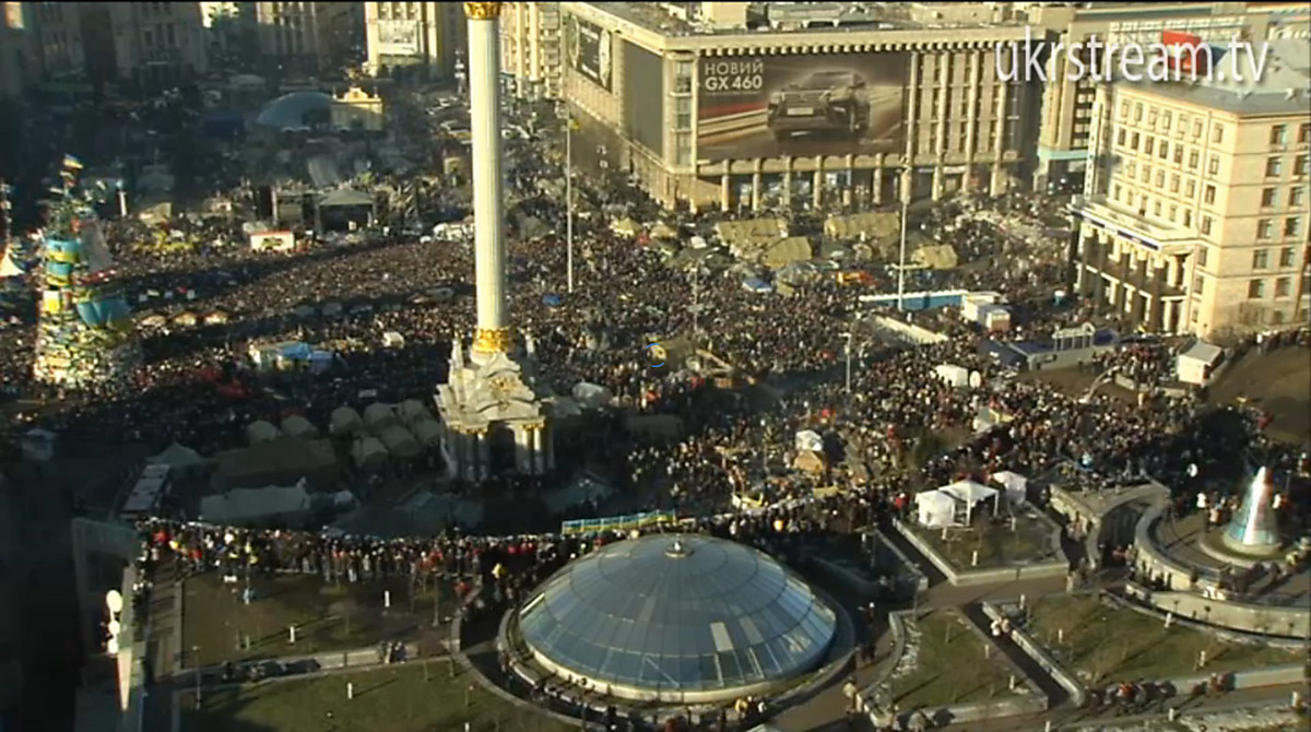 bolshie-maydan-onlayn-veb-kamera-porno-spermi-foto