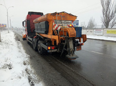 Служба автомобильных дорог Николаевской области и коммунальное предприятие «ЭЛУ автодорог» отрапортовали об обеспечении проезжаемости на дорогах области и города.