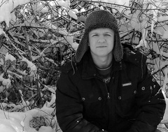 28 декабря харьковская полиция закрыла производство об убийстве экологического активиста из поселка Эсхар Харьковской области Николая Бычко, которого нашли повешенным 5 июня в Чугуеве