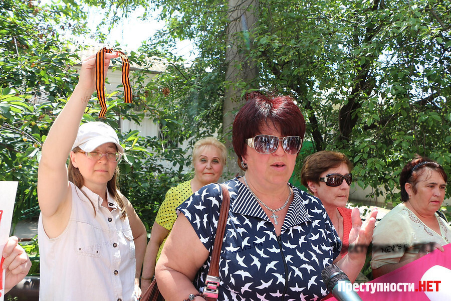 У Миколаєві прибічники Путіна пікетували приїзд Яценюка, заявляючи, що ...