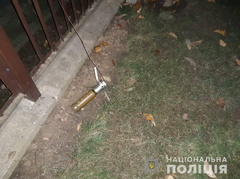 В Мукачево разыскивают правонарушителя, который, находясь на улице Ференца Листа, выстрелил из ручного гранатомета.
