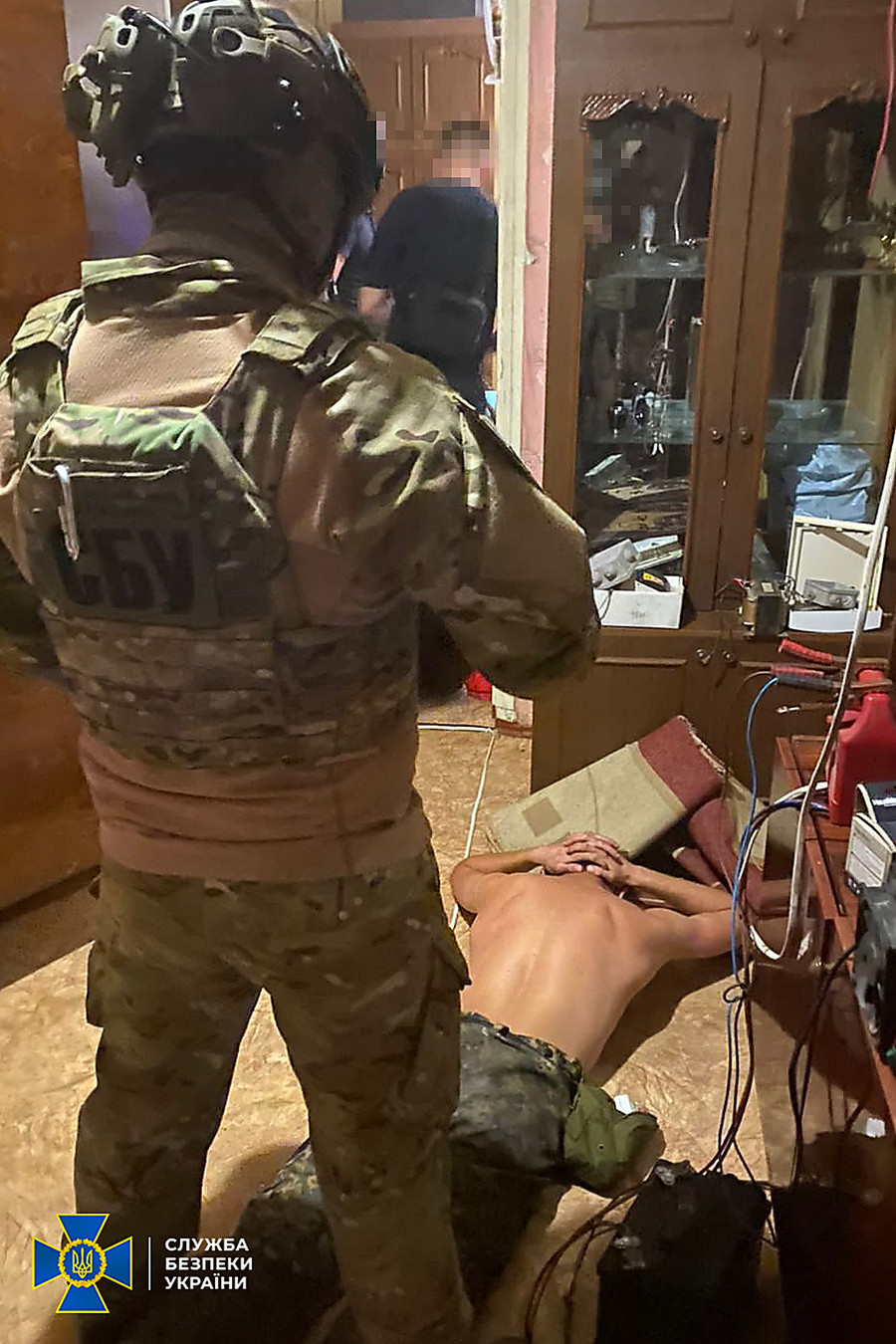 План 4 полицейских