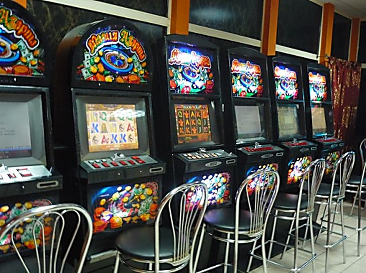 Игровые автоматы 2000 х годов контрольчестности рф джойказино бонусы playdom промокод