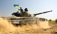 Совет национальной безопасности и обороны сегодня, 2 сентября, на заседании одобрил новую военную доктрину, в которой Российская Федерация определяется противником Украины.