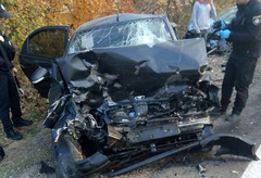 В субботу, 20 октября, на автодороге Одесса-Рени вблизи города Теплодар столкнулись пять автомобилей.  В результате дорожно-транспортного происшествия один человек погиб, еще двоих госпитализировали.
