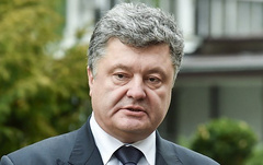 Президент Украины Петр Порошенко ветировал законопроект №4255, которым была объявлена амнистия и распространена в этом году на осужденных участников антитеррористической операции (АТО).