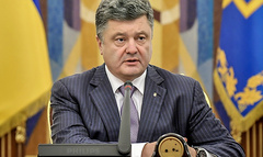 Президент Украины Петр Порошенко извинился перед волонтерами за свои слова о том, что Вооруженные силы одержали бы победу и без их участия в снабжении и реформировании Минобороны.