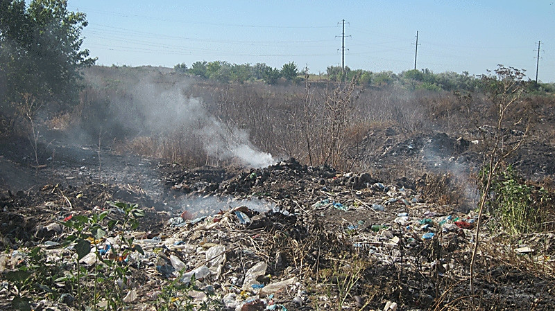 Фото Сгоревшего Мусора На Открытой Территории