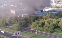 В субботу утром, 27 августа, на складе на северо-востоке Москвы произошел пожар, 16 человек погибли, передает ТАСС.
