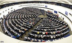 Европейский парламент осудил агрессивную и экспансионистскую политику России в Украине.