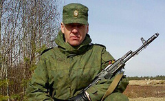 Старший сержант Владимир Марчуков, который служит в Мурманской области, пожаловался в Совет по правам человека при президенте на то, что 10 ноября его уволили со службы с нарушениями его прав по контракту.
