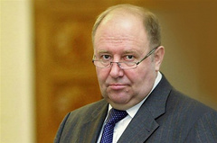 Скандальный посол Украины в Чехии Борис Зайчук написал заявление об отставке.