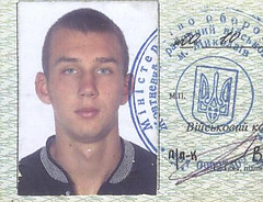 Николаевскому воину Антитеррористической операции 21-летнему Игорю Шаповаленко, который, рискуя собственной жизнью, защищал граждан Украины от боевиков, требуется срочная помощь в борьбе лимфообластной лимфомой  раком