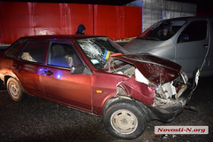 Вечером в воскресенье, 13 января, на трассе Одесса - Мелитополь - Новоазовск столкнулись автомобили «Citroеn C4», «ВАЗ-2109» и микроавтобус «Toyota Hiace».