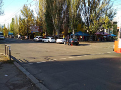 В Николаеве, в воскресенье, 29 сентября, произошла авария  автомобиль «Mazda» столкнулся с «BMW».