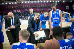 МБК «Николаев» в первом для команды матче регулярного чемпионата украинской баскетбольной Суперлиги уступил на выезде «Запорожью».
