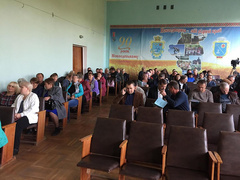 В пятницу, 19 октября, в Новой Одессе из-за отсутствия кворума не состоялась сессия районного совета, на котором депутаты должны были рассмотреть вопрос касательно выделения бюджетных средств на выплату задолженности по зарплате медицинским работникам.