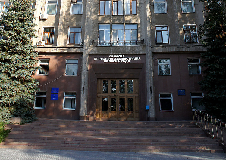 Миколаївська облрада не відібрала у російської мови статус регіональної