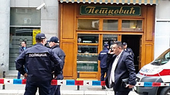 В понедельник, 21 марта, в столице Сербии Белграде неизвестный мужчина подорвал себя в одной из кондитерских города.