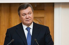 Никаких решений Суда ЕС о взыскании в пользу экс-президента Виктора Януковича и его окружения с Украины не существует в природе.