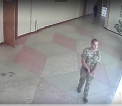 Гражданская организация «Социальный контроль» опубликовала видео, снятое в одной из одесских школ, на котором мужчина, одетый по форме, совершает развратные действия на глазах у детей.