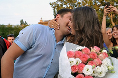 Рядом со зданием Одесской облгосадминистрации открылась «Хатынка бракосочетаний», в которой регистрация брака происходит в день подачи заявления.