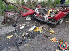 В зоне Антитеррористической операции, селе Горняк Селидовского района Донецкой области 12 мая взорвался автомобиль, в результате чего погиб его 31-летний водитель.