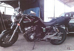 В селе Дорошовка Вознесенского района Николаевщины неизвестные угнали у местного предпринимателя мотоцикл «Honda CB 400».