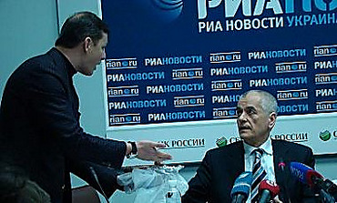 Ляшко устроил скандал на пресс-конференции российского санврача