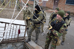 В пятницу, 4 января, в учебном центре Военно-морских сил ВС Украины, который расположен на территории Николаевской области, проведен обзор обновленной учебно-материальной базы.