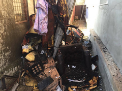 В Снигирвке в четверг, 5 декабря, спасатели вынесли из горящей квартиры женщину.