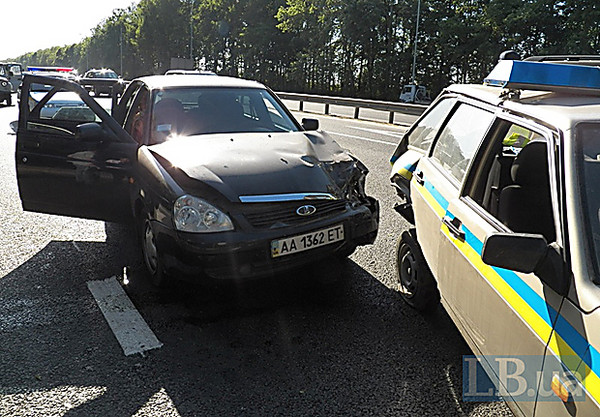 Автомобиль попал в дтп