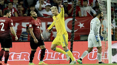 Сборная Украины обыграла Турцию в 7-м туре отбора на чемпионат мира 2018 года. Поединок в Харькове на стадионе «Металлист» завершился со счетом 20.
