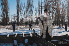 В четверг, 17 января, на месте дислокации николаевской 299-й бригады тактической авиации торжественно дали старт строительству часовни святого Ильи.