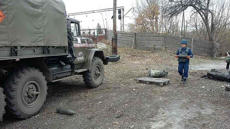 Прохождение сталкер зачистка встретиться с лисом на армейских складах