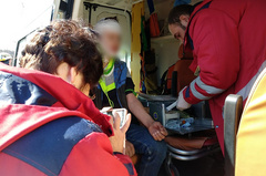 В городе Желтые Воды Днепропетровской области 4 апреля спасатели вытащили 16-летнего подростка со дна заброшенного карьера.